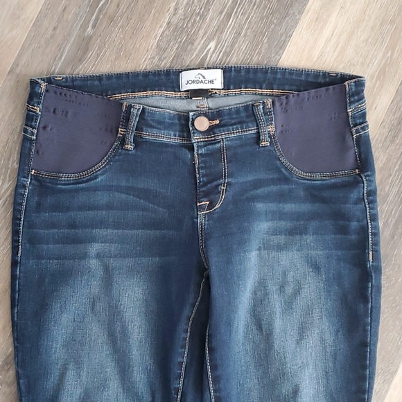 Maternity Jeans - Picture 2 of 3